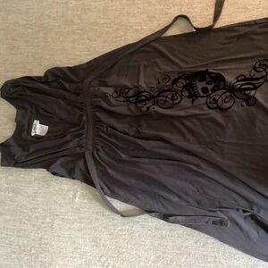 Disney Pirates of the Caribbean V Neck Dress Black